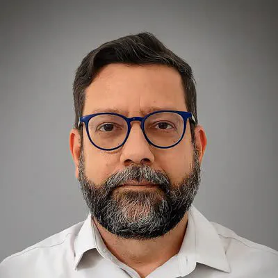 Cristian S. Privat